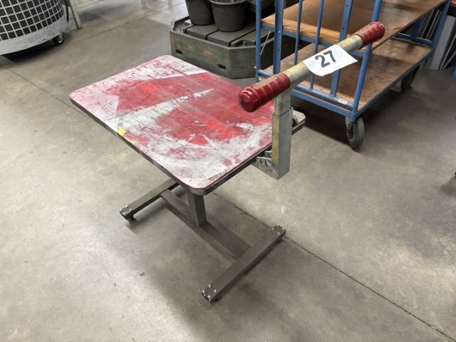 Scherenhubtisch DESTACO